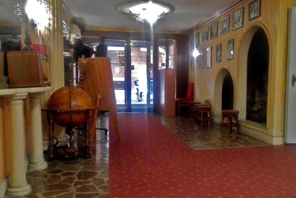 Cinecitta Hotel Roma